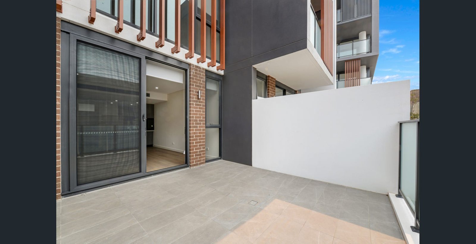 13B Garrigarrang Avenue KOGARAH 4