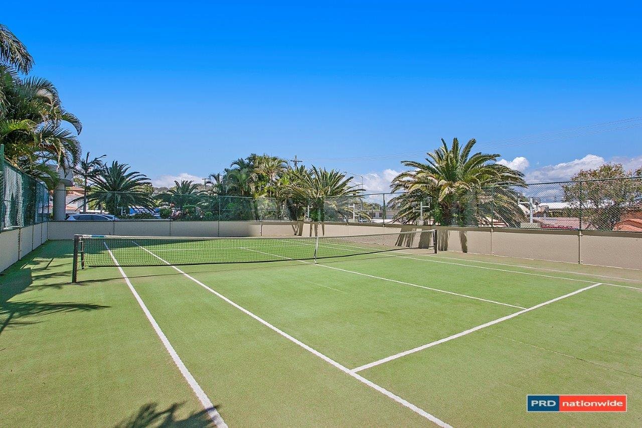 13B/3 Second Avenue BURLEIGH HEADS 12