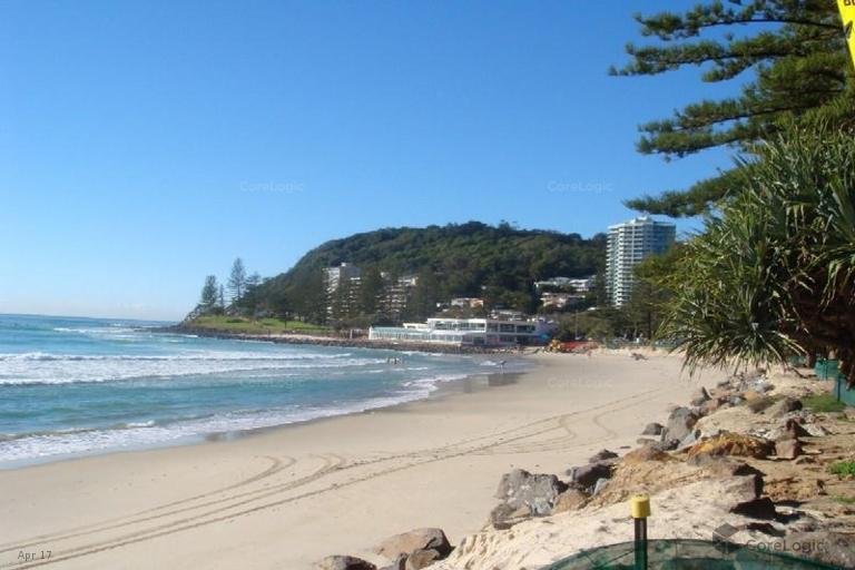 13C/50 The Esplanade BURLEIGH HEADS 2