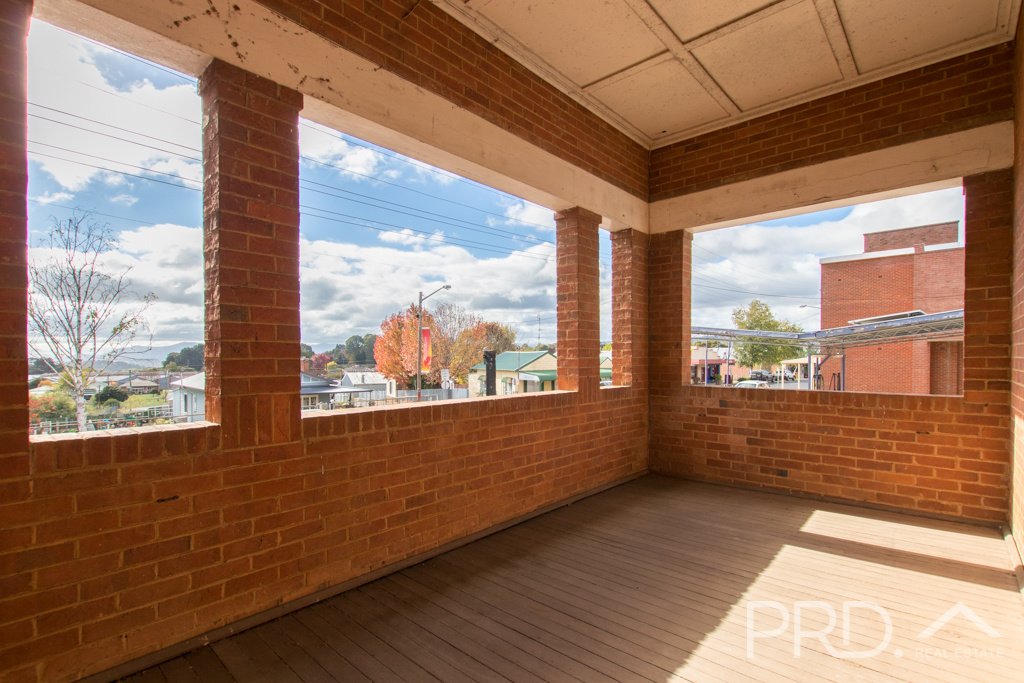 14-16 Pioneer Street BATLOW 12