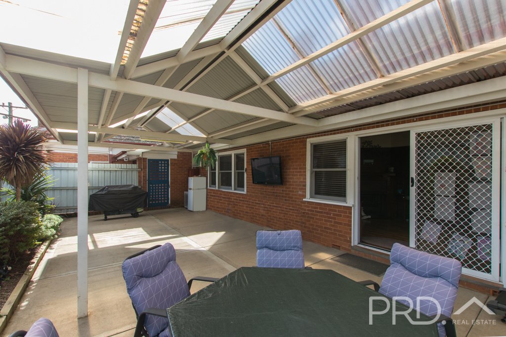 14-16 Pioneer Street BATLOW 14