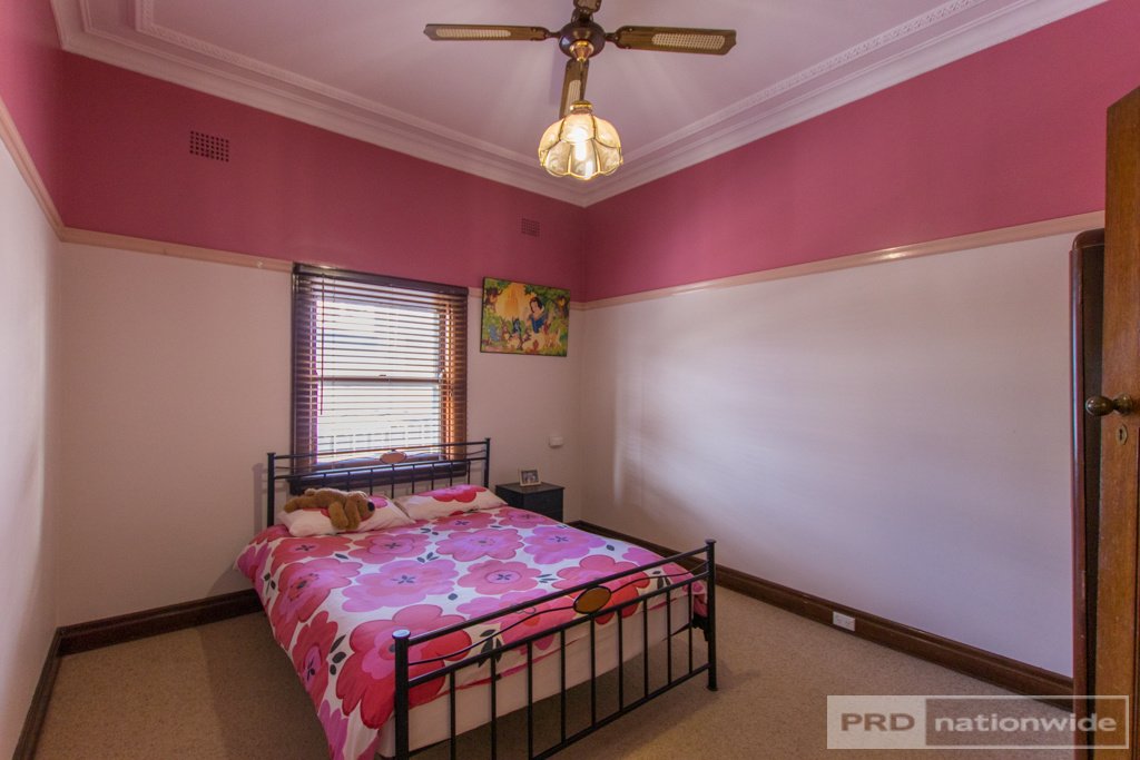 14-16 Pioneer Street BATLOW 8