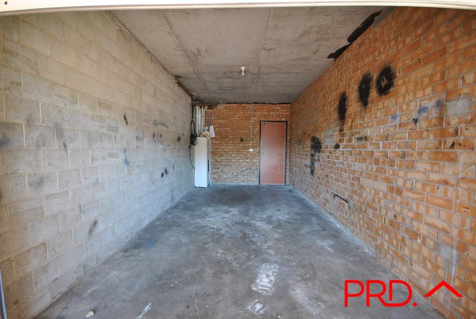 14 / 175 Muir Street LABRADOR 15