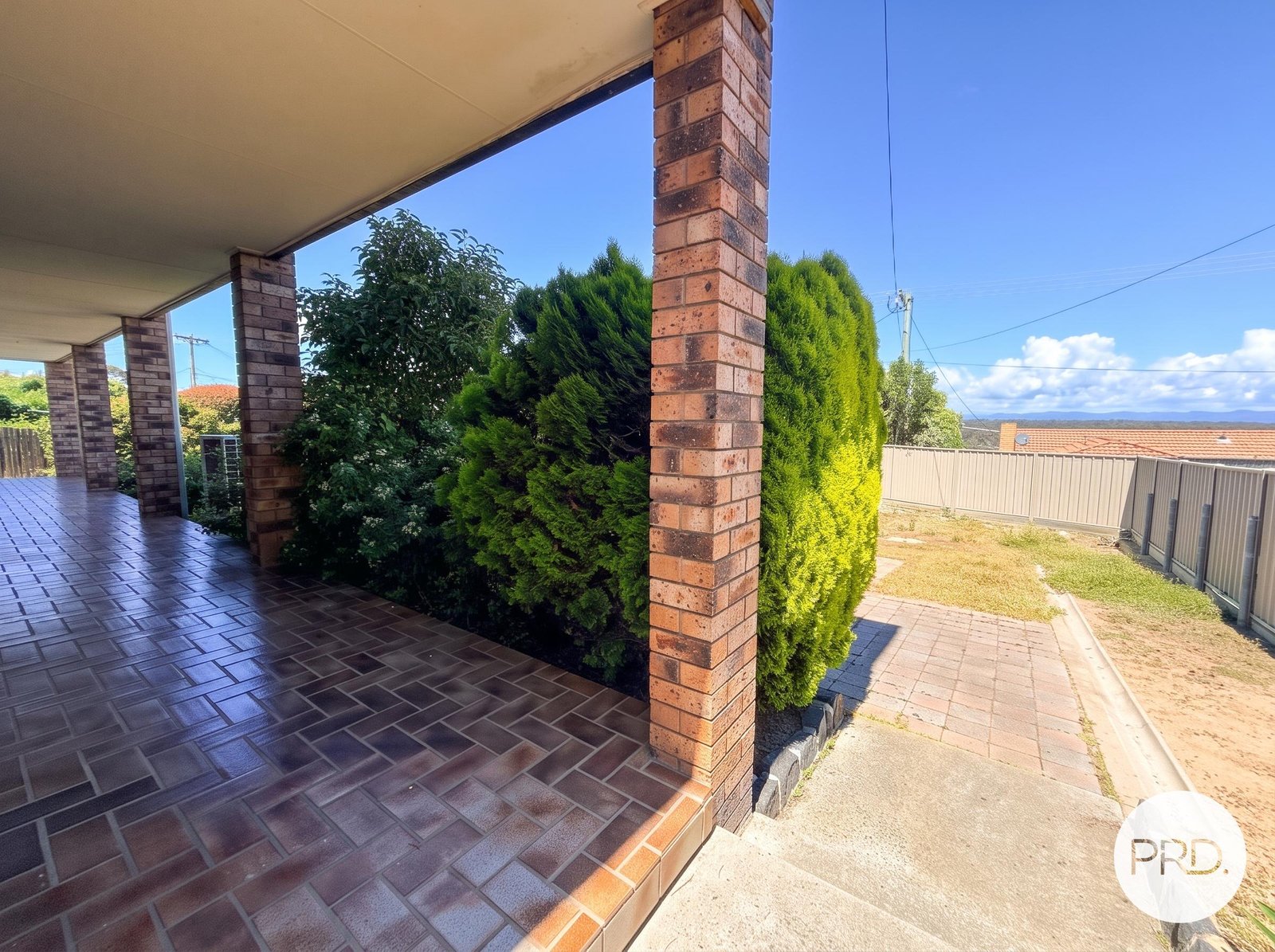 14 A Tipping Place MCKELLAR 11