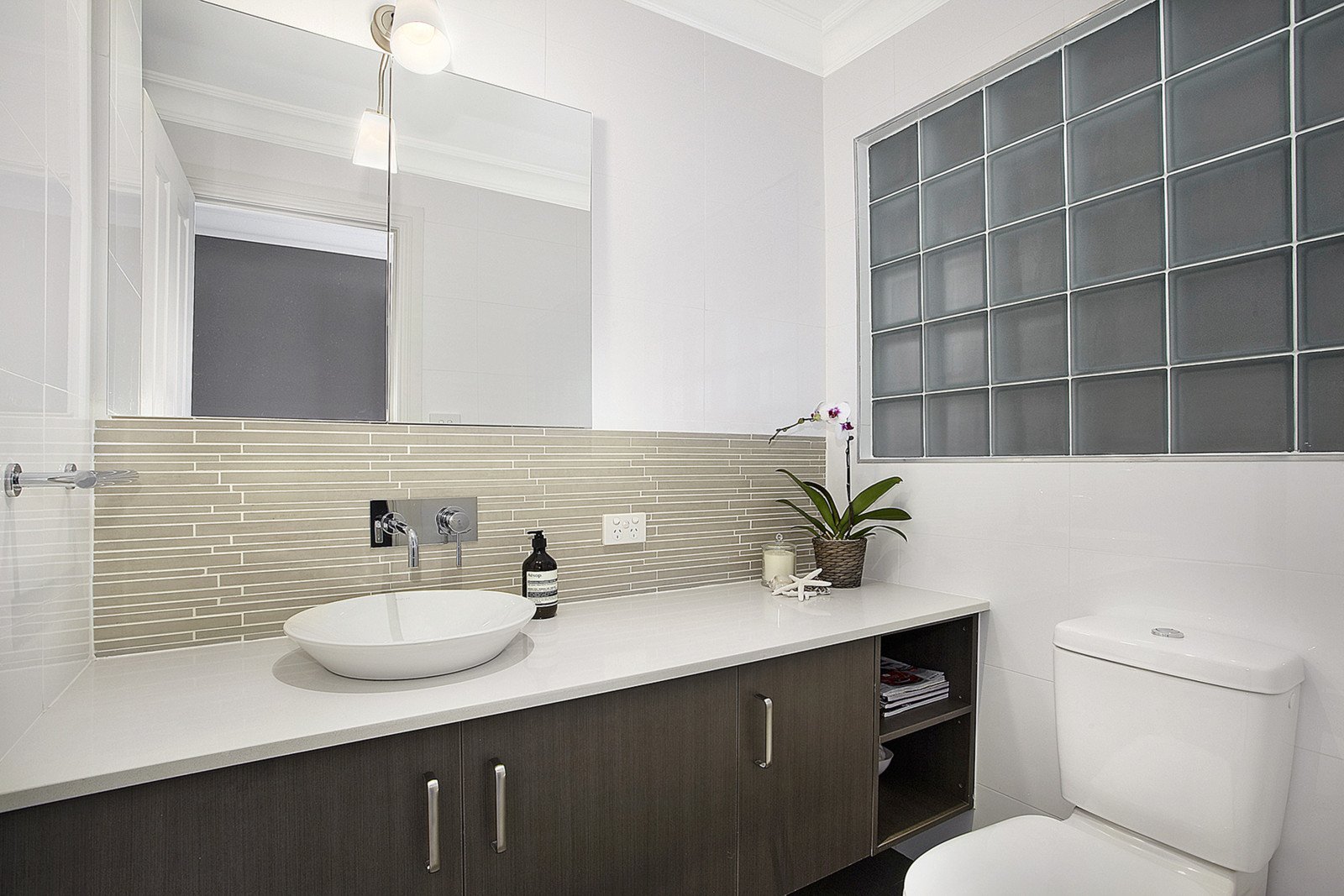 Real Estate and Property in 14 Aberdeen Street, Hawthorn East, VIC