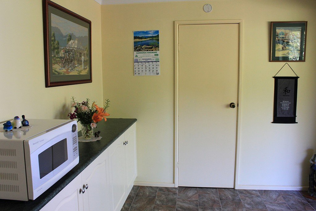 14 Albury Close TUMBARUMBA 7