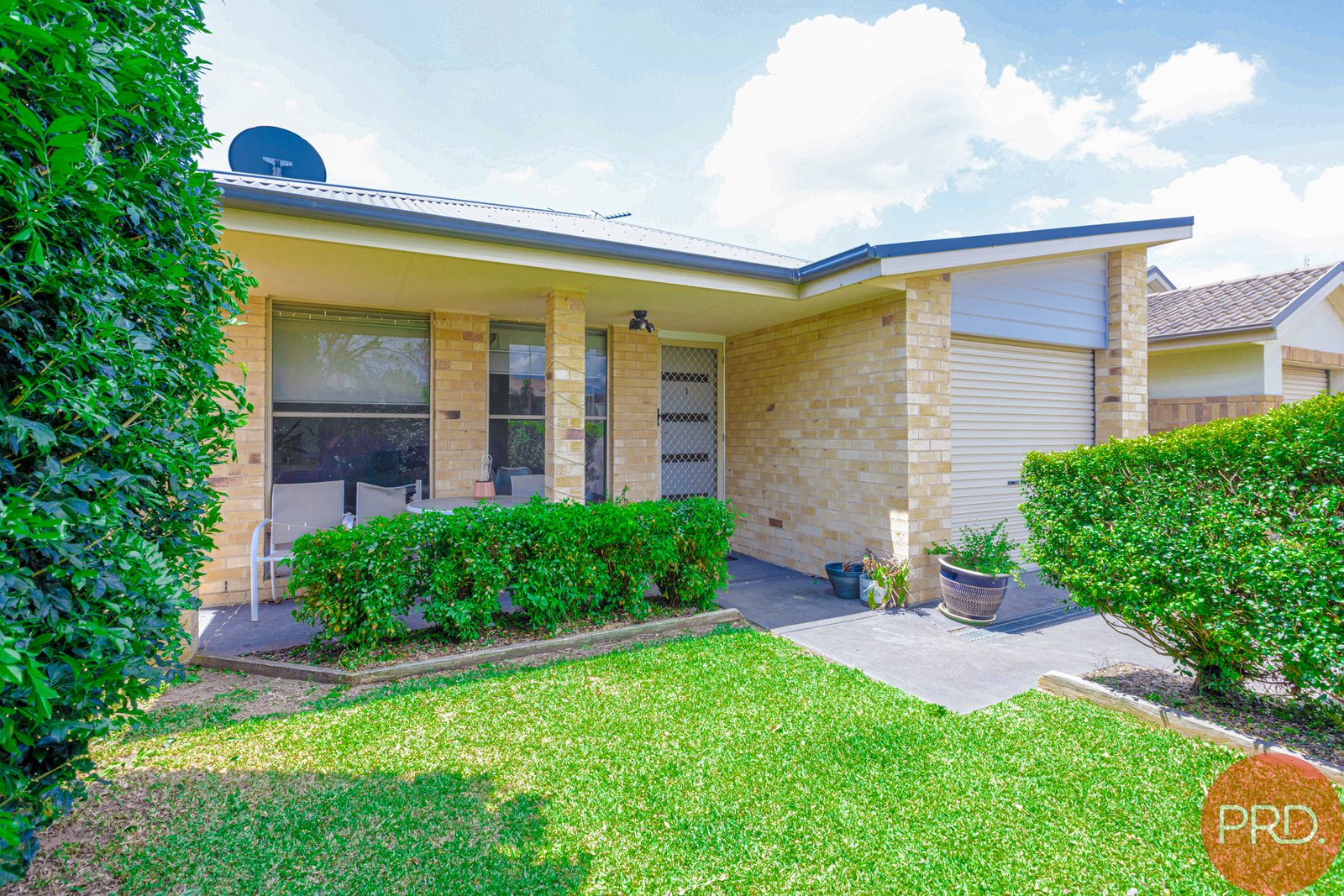 1/4 Allwood Close BRANXTON 2
