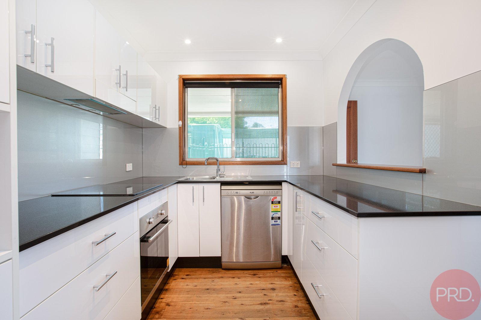 14 Alvira Close RUTHERFORD 3