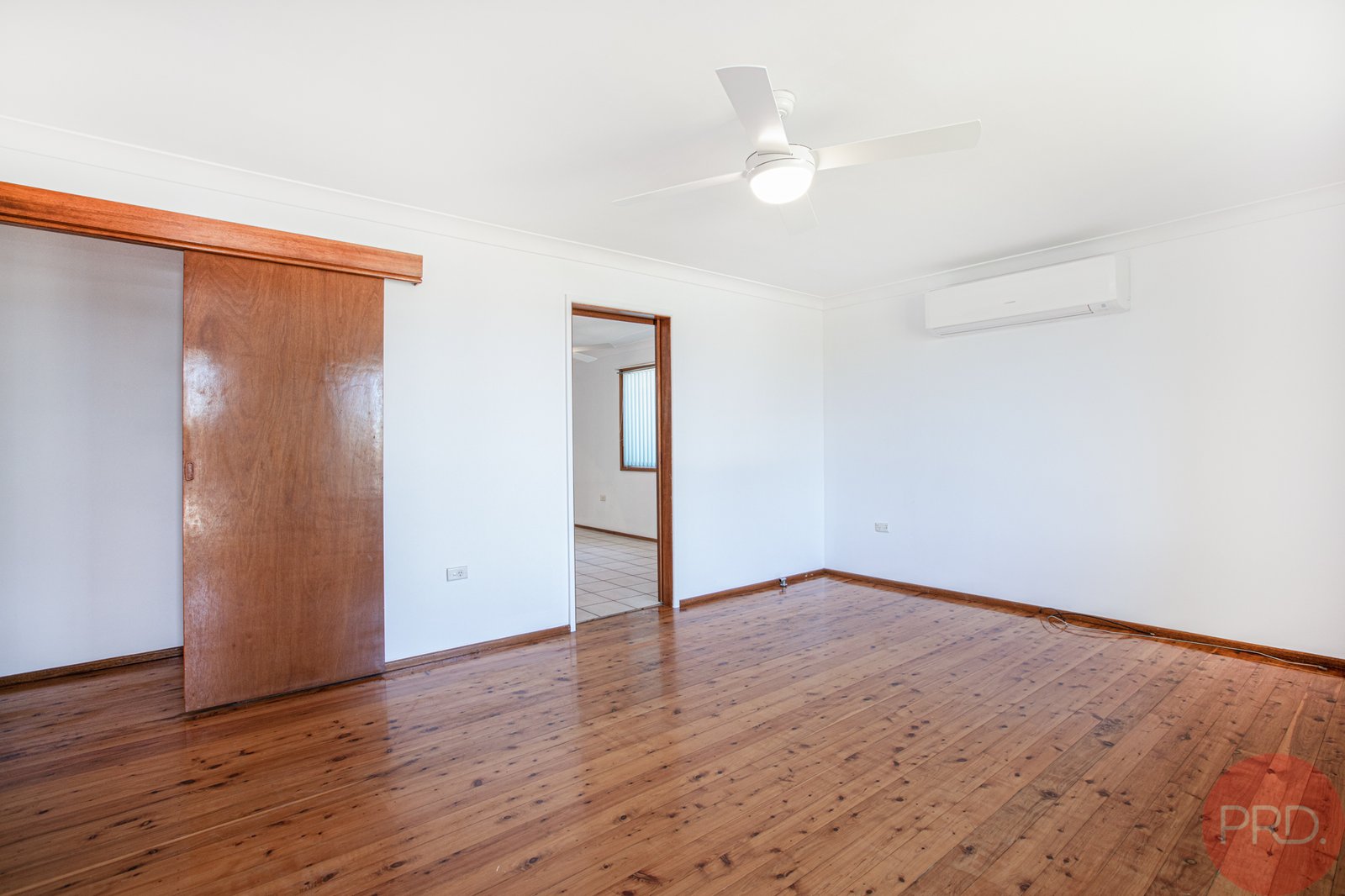 14 Alvira Close RUTHERFORD 7