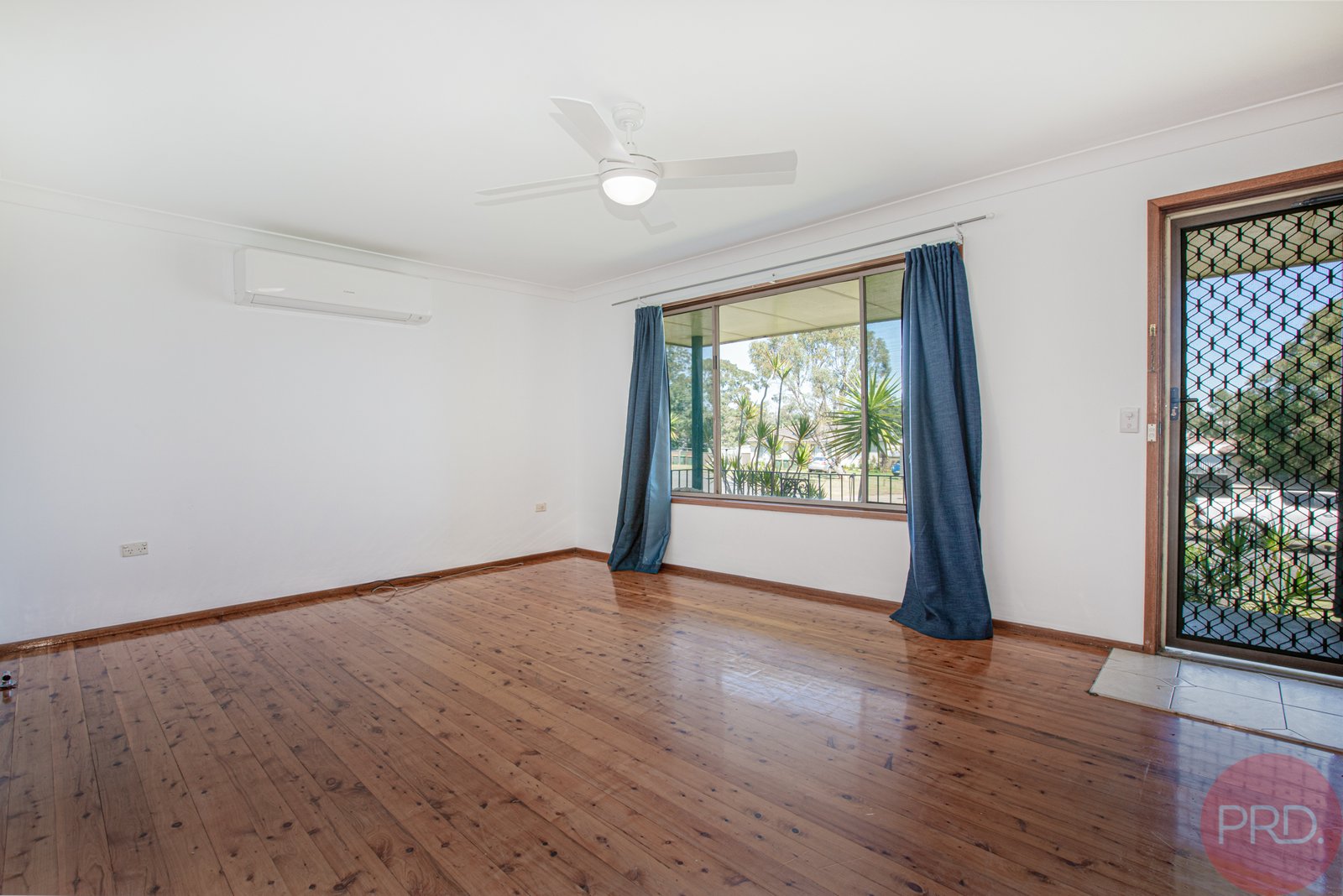 14 Alvira Close RUTHERFORD 11