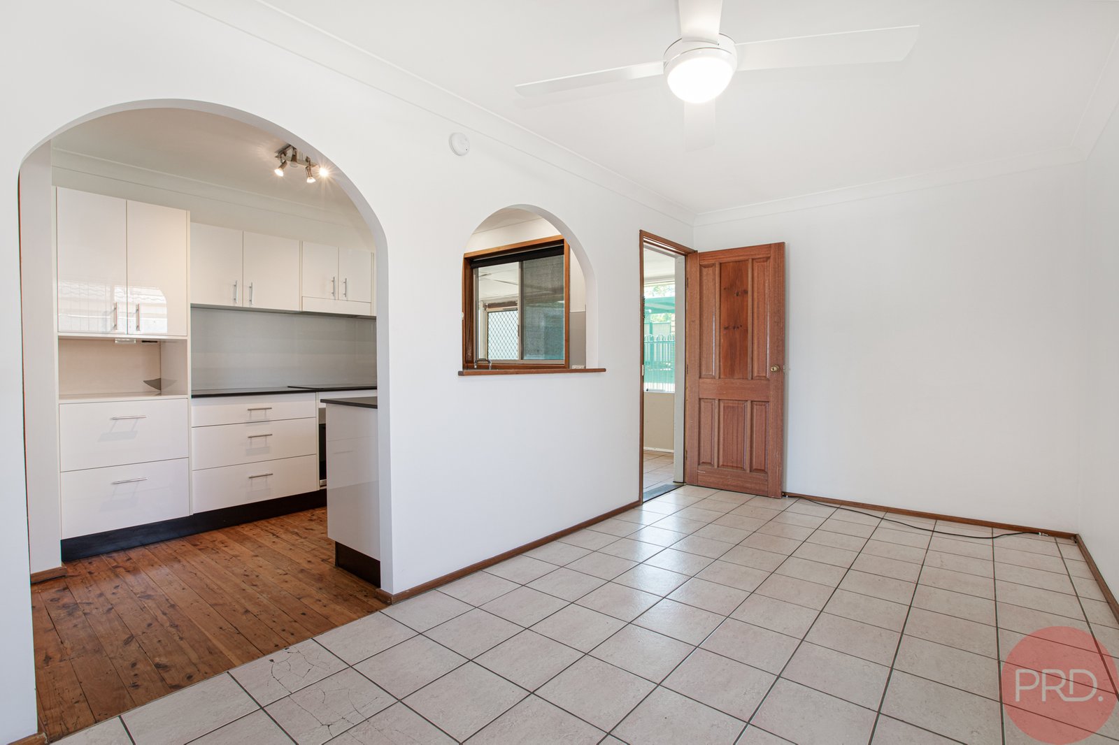 14 Alvira Close RUTHERFORD 17