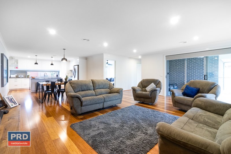 14 Angus Place BUNGENDORE 5