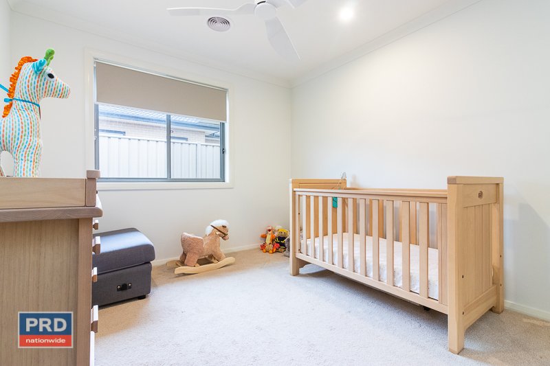 14 Angus Place BUNGENDORE 12