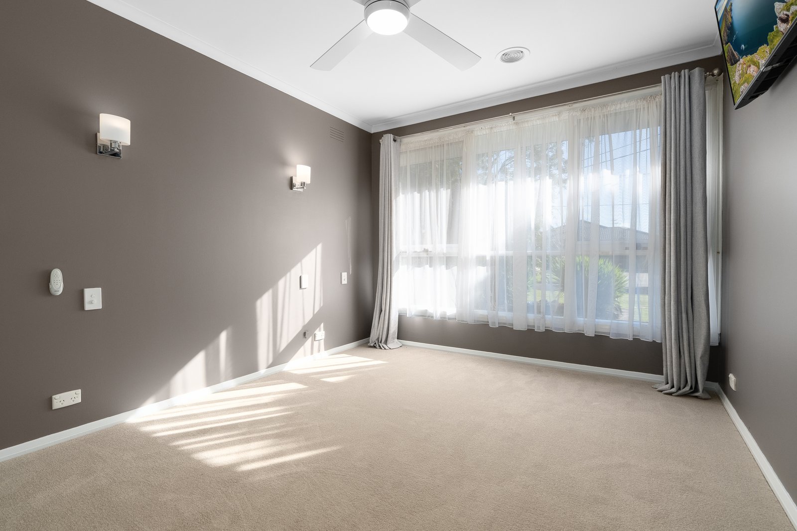 Gallery: 14 Antares Avenue
