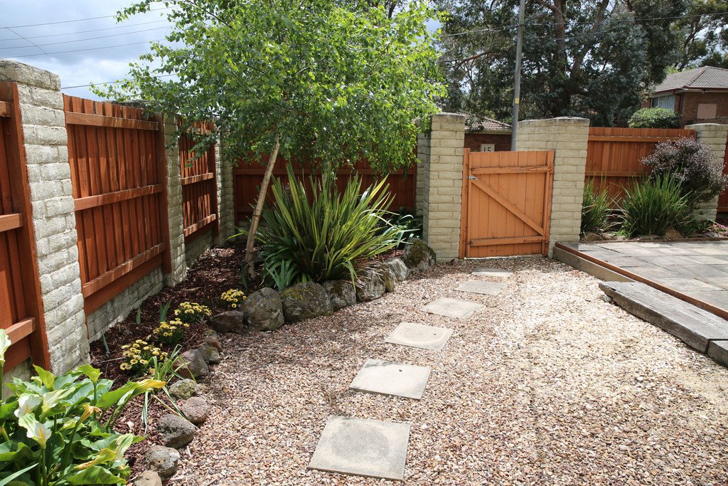 1/4 Aquila Court BALLARAT NORTH 8