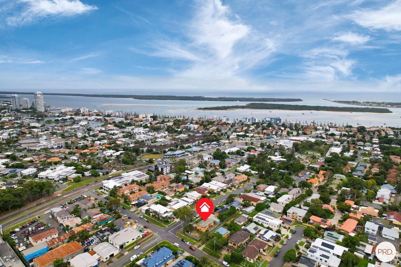 14 Ashton Street LABRADOR 13