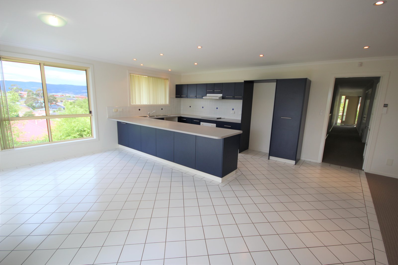 14 Ashwood Court AUSTINS FERRY 5