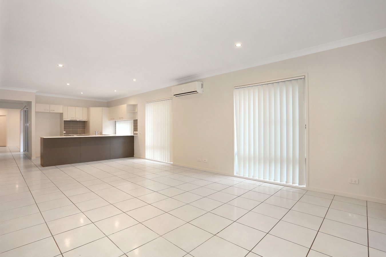 14 Avondale Drive PIMPAMA 5