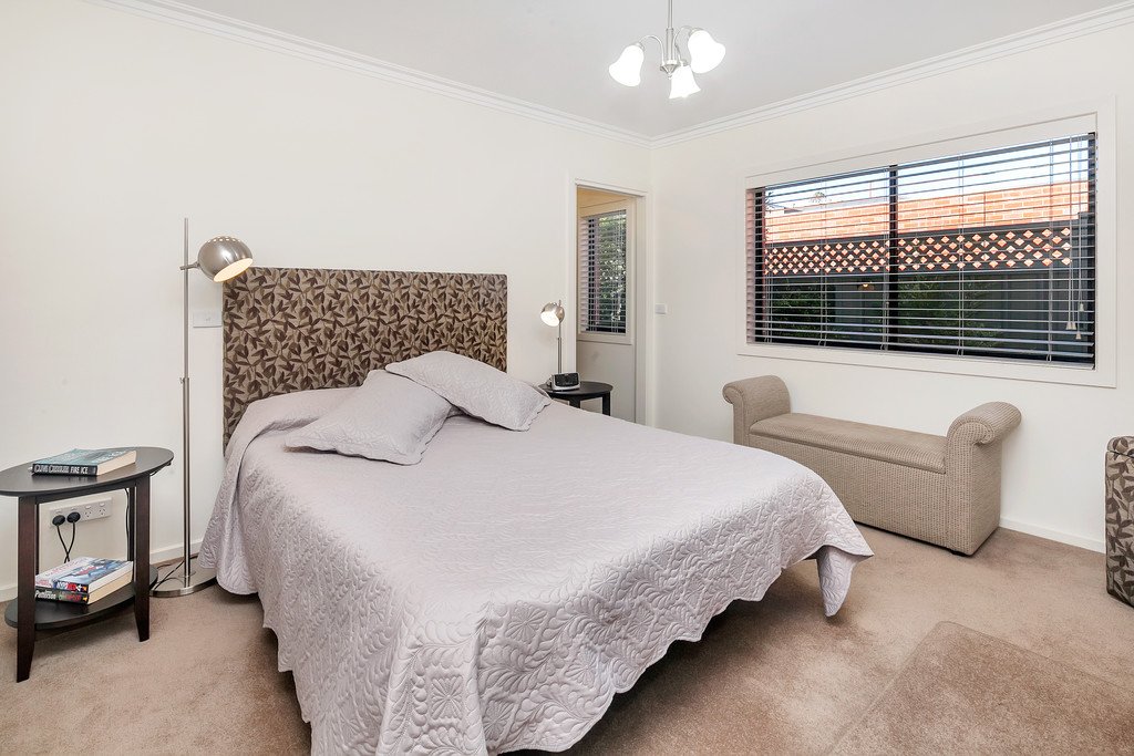 14 Ayrvale Avenue LAKE GARDENS 10