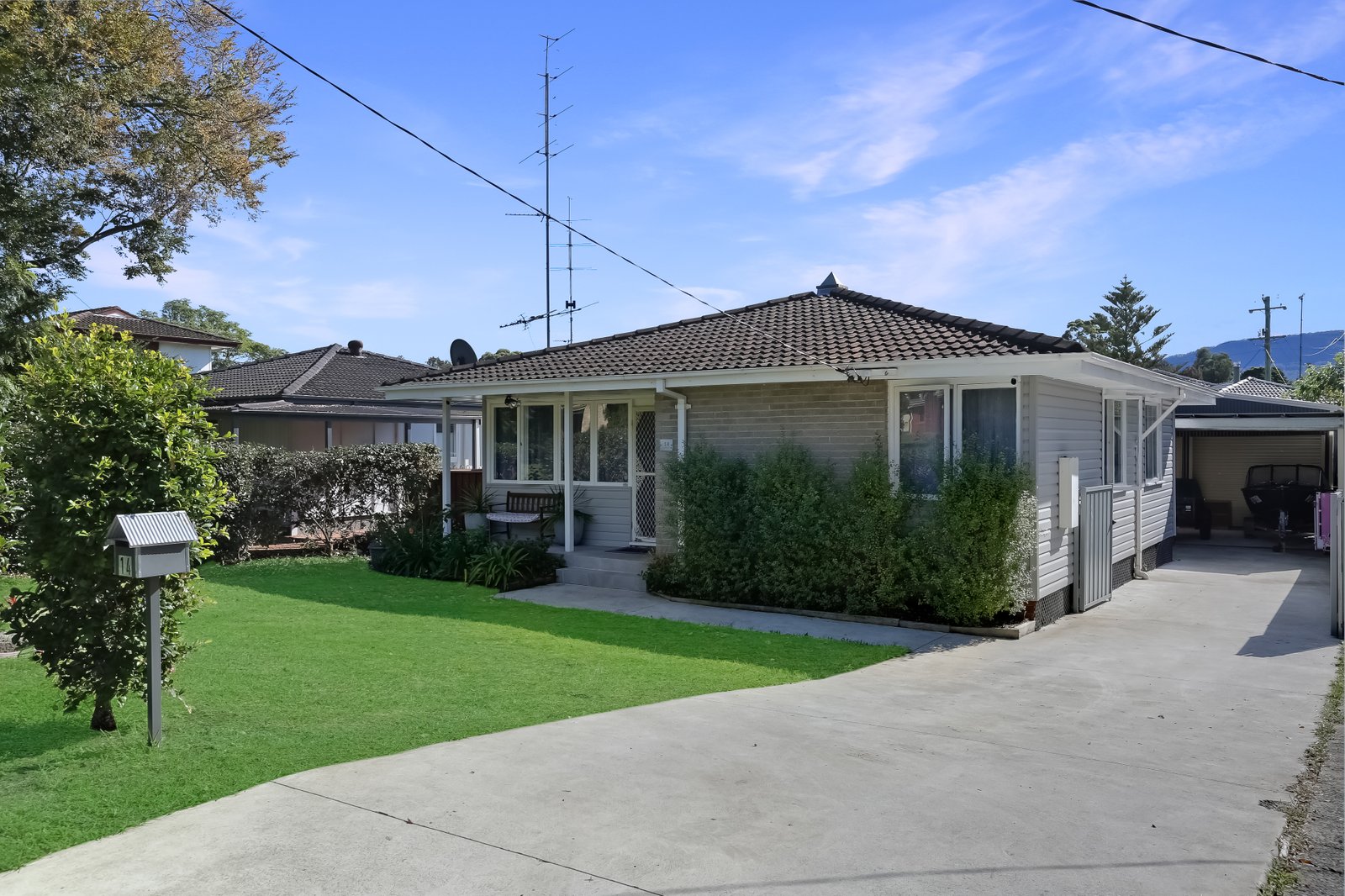 14 Bangaroo Avenue DAPTO 1