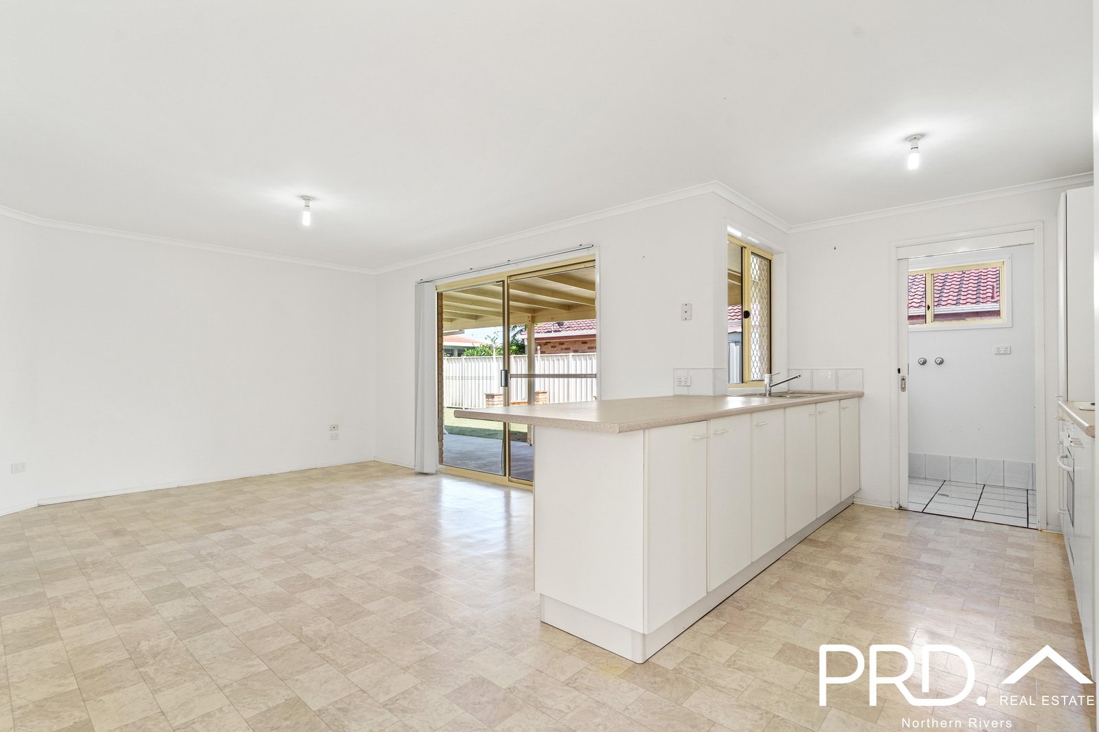 14 Banksia Street EVANS HEAD 7