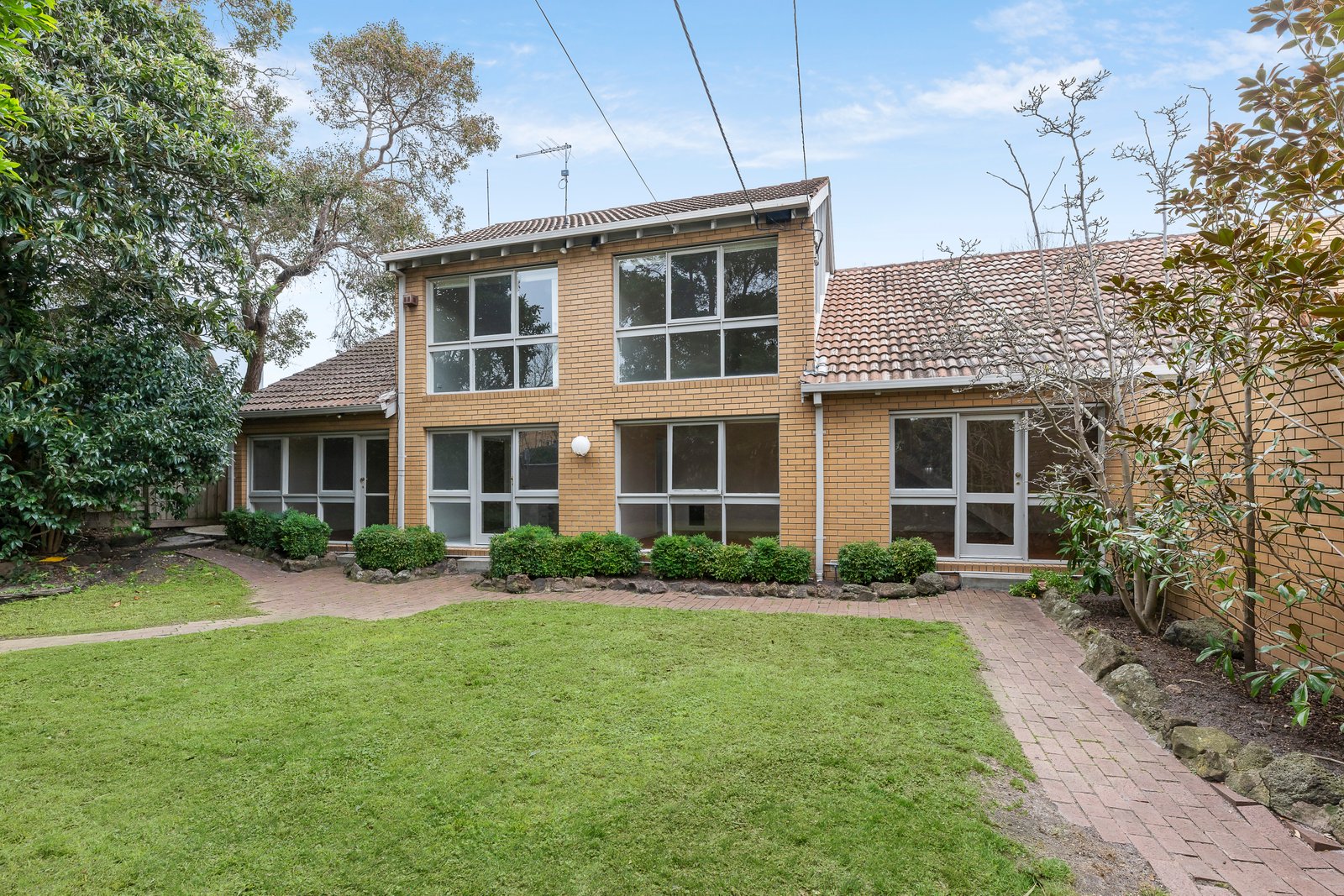 14 Barnato Grove, Armadale, 3143