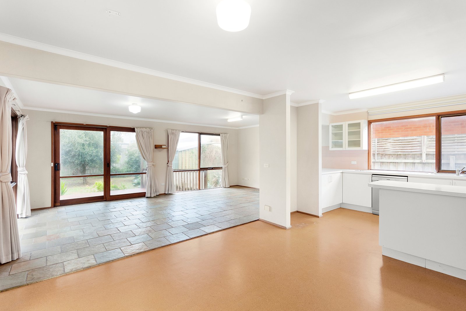 Gallery: 14 Barnes Grove