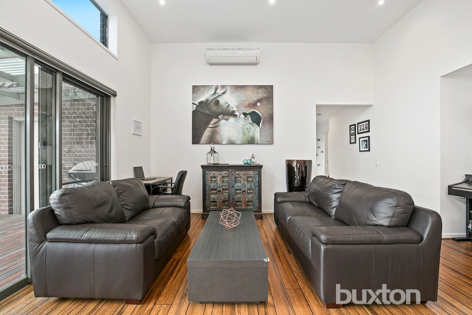 Gallery: 14 Barney Grove