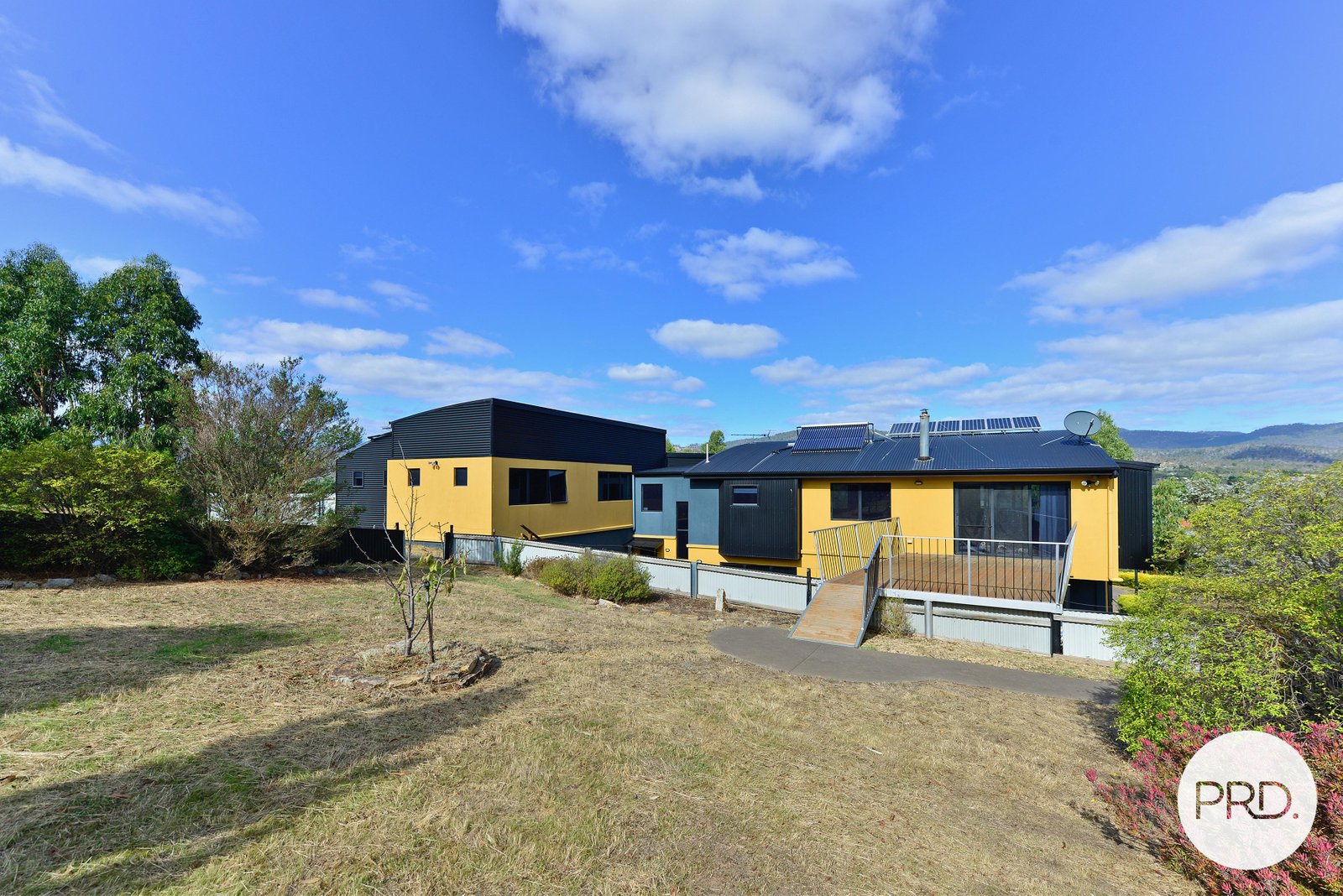 14 Bastian Street LAWITTA 35