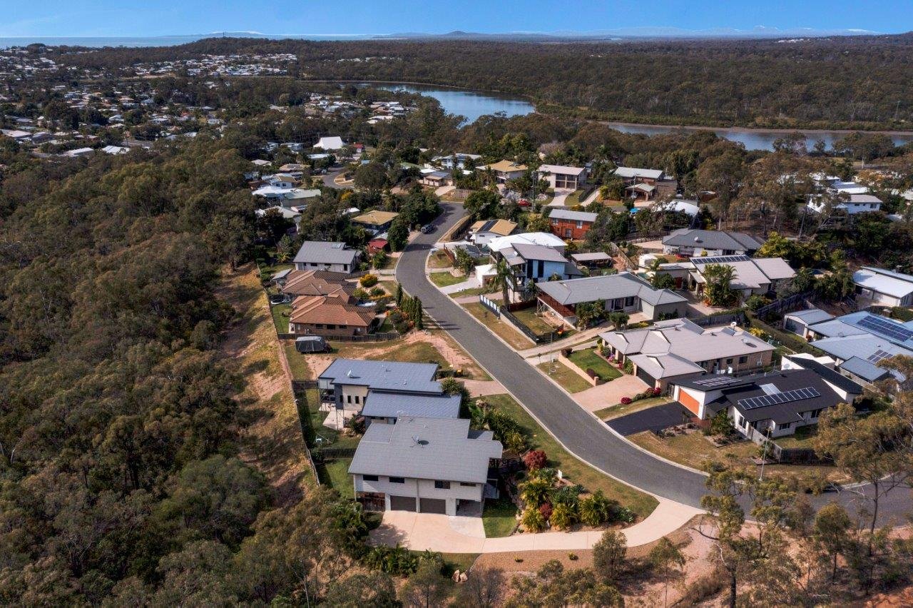 14 Bauhinia Street BOYNE ISLAND 19