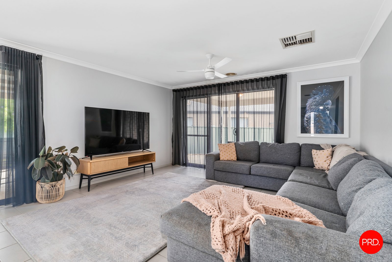 14 Baymont Drive STRATHFIELDSAYE 9