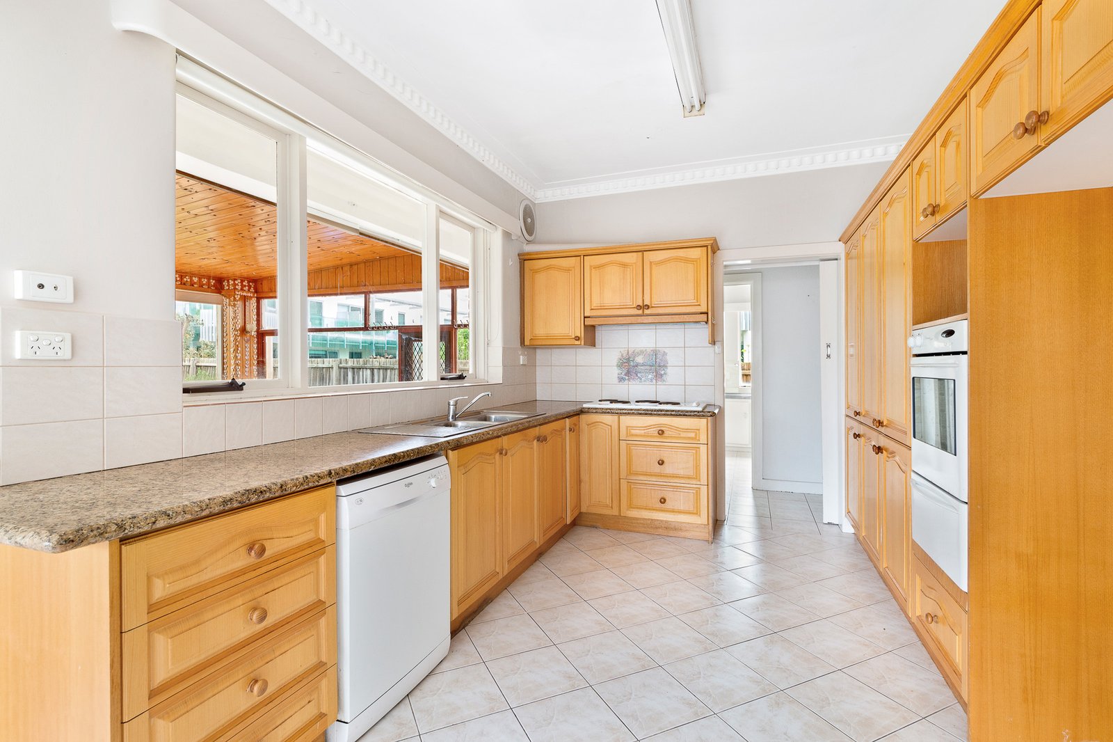 Gallery: 14 Beach Road