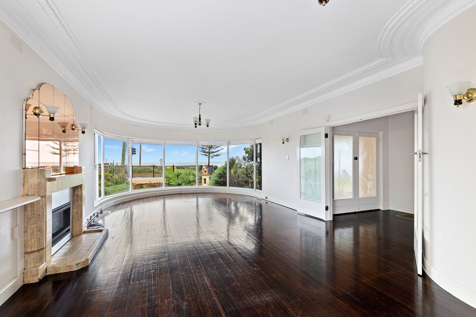 Gallery: 14 Beach Road