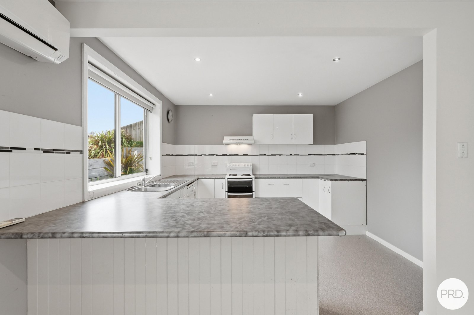 14 Beatrice Place BRIDGEWATER 9