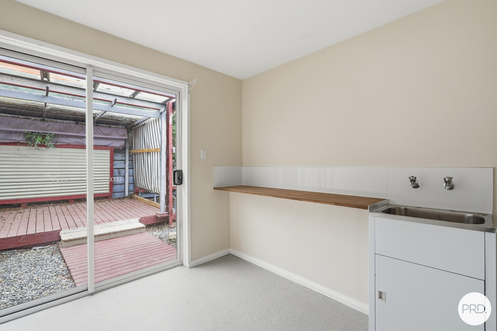 14 Beatrice Place BRIDGEWATER 16