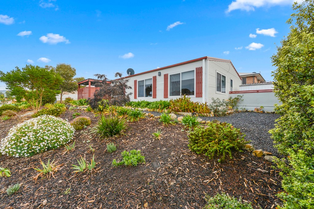 14 Beatrice Place BRIDGEWATER 20