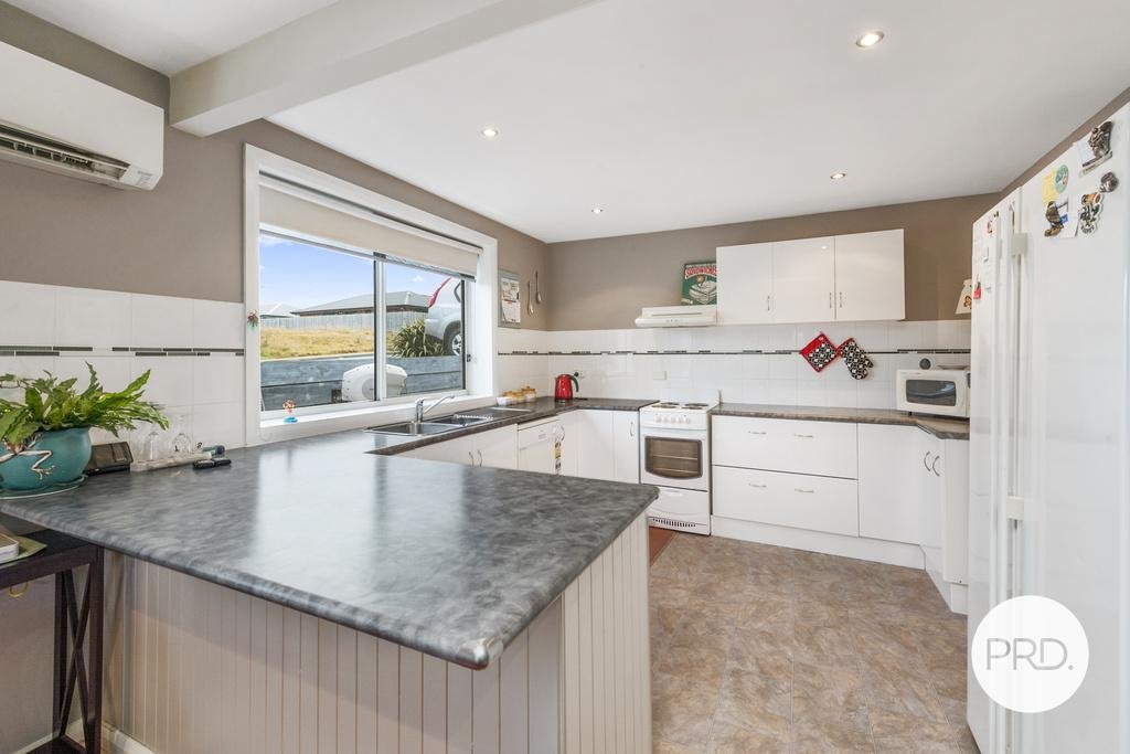 14 Beatrice Place BRIDGEWATER 4