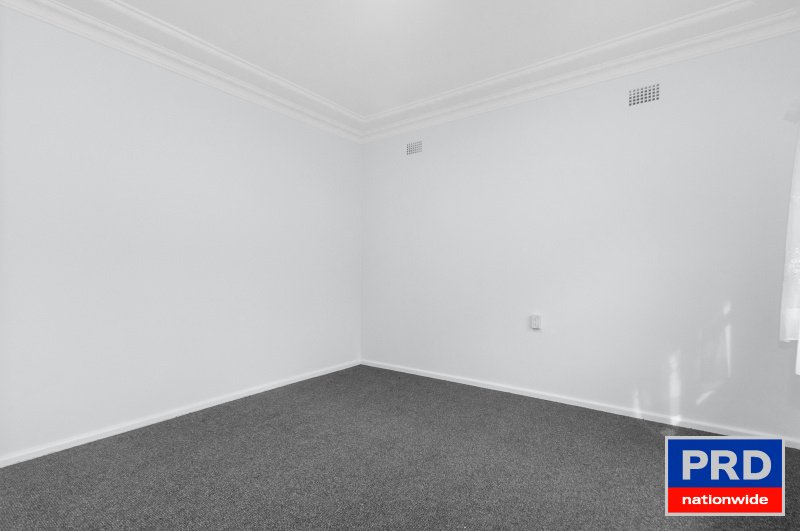 14 Beatus St UNANDERRA 4