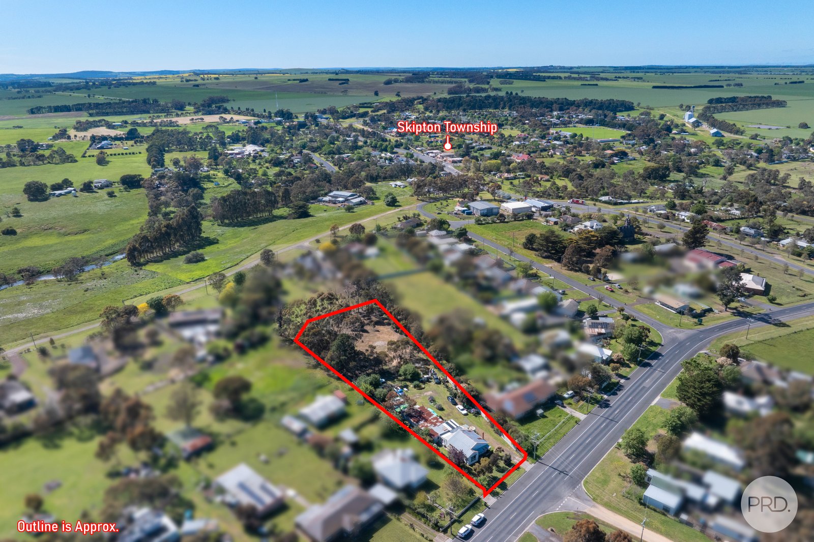 14 Beaufort Road SKIPTON 18