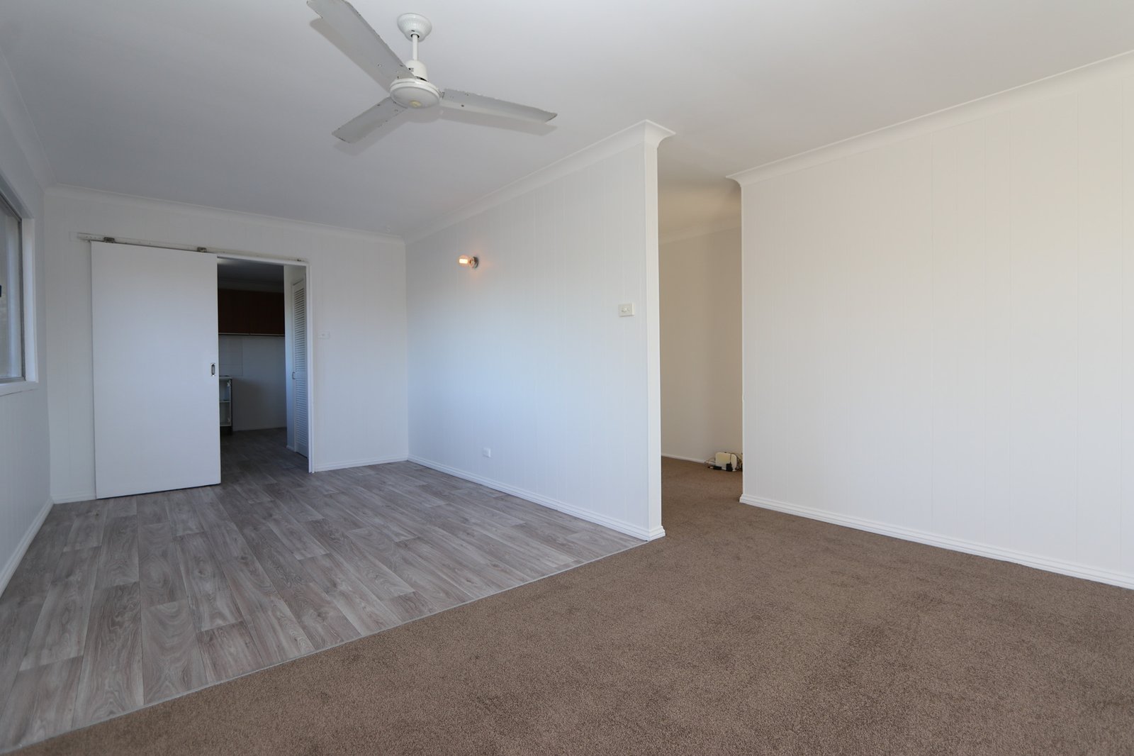 14 Beitz Avenue LABRADOR 5