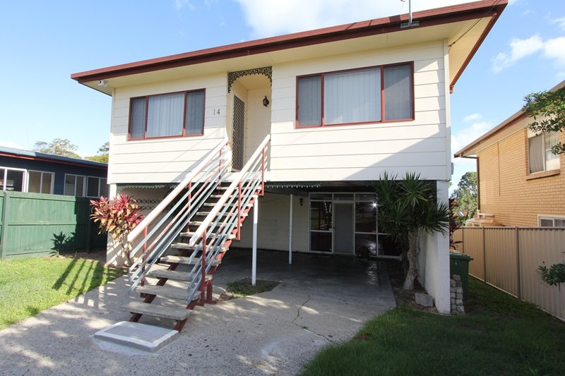 14 Beitz Avenue LABRADOR 1