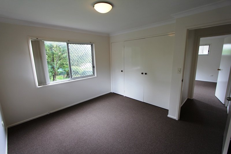 14 Beitz Avenue LABRADOR 10