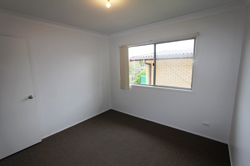 14 Beitz Avenue LABRADOR 13