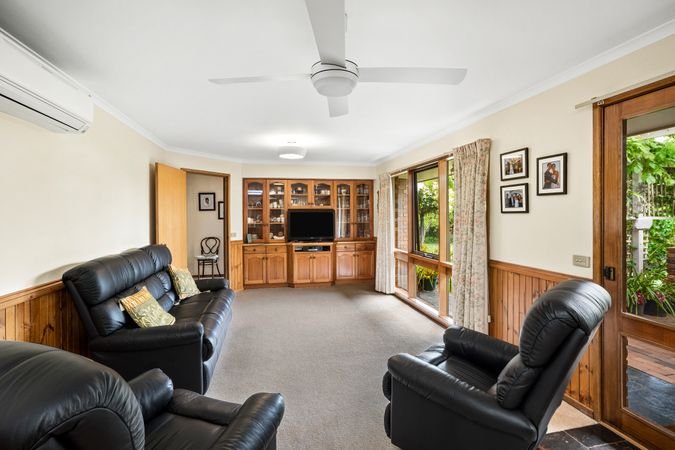 Gallery: 14 Benari Court