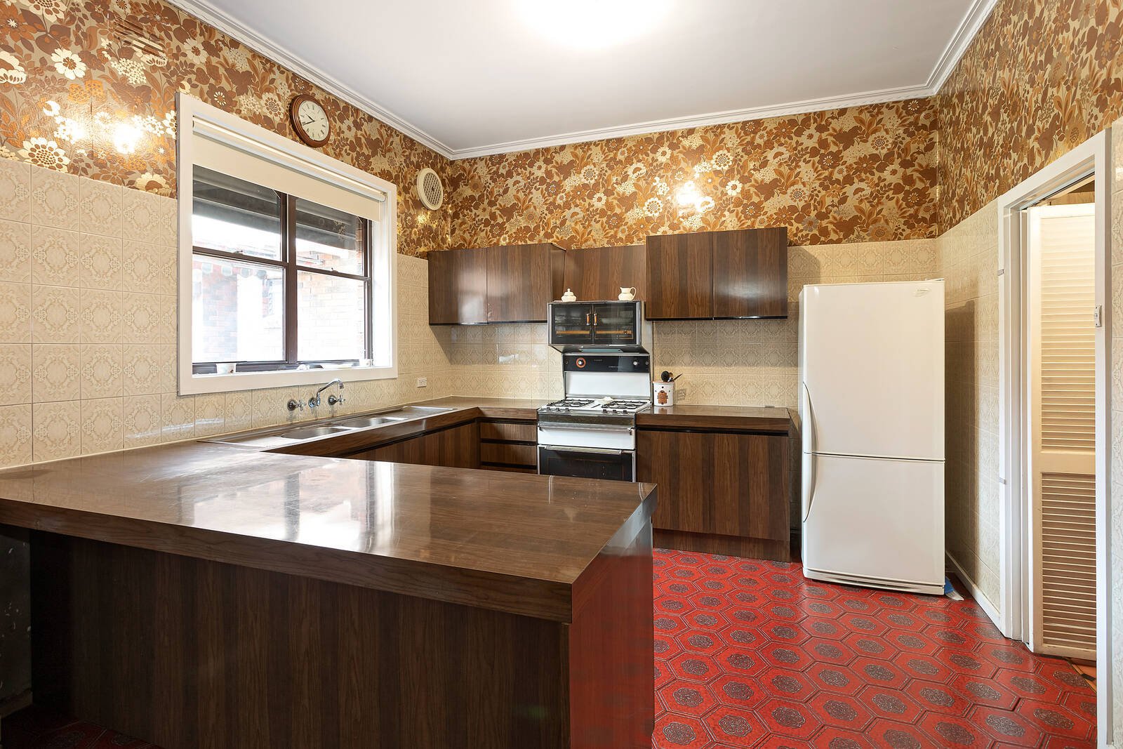 Real Estate and Property in 14 Bendigo Avenue, Elwood, VIC