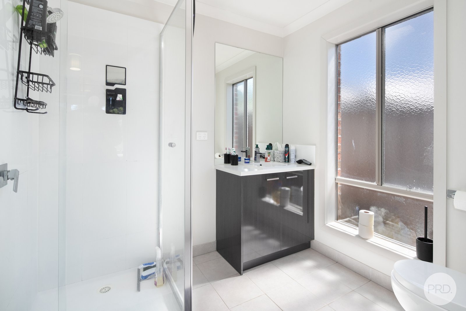 14 Bennett Street CANADIAN 9