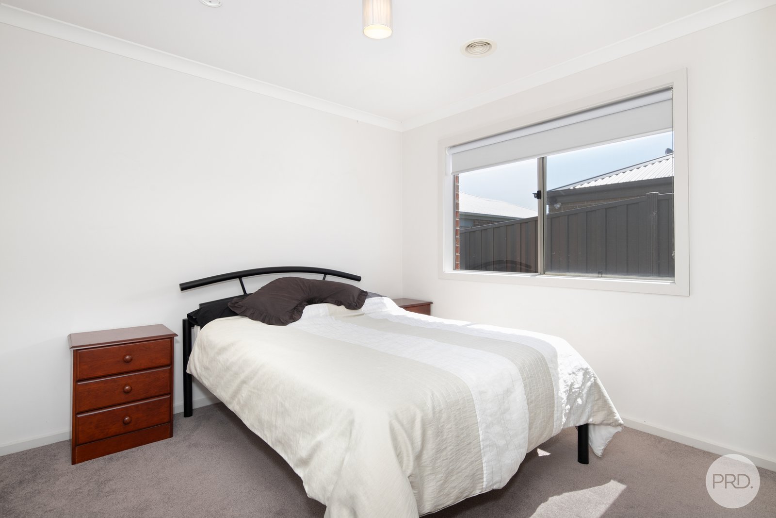 14 Bennett Street CANADIAN 10