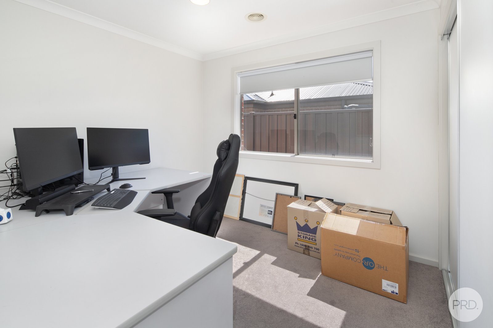 14 Bennett Street CANADIAN 11