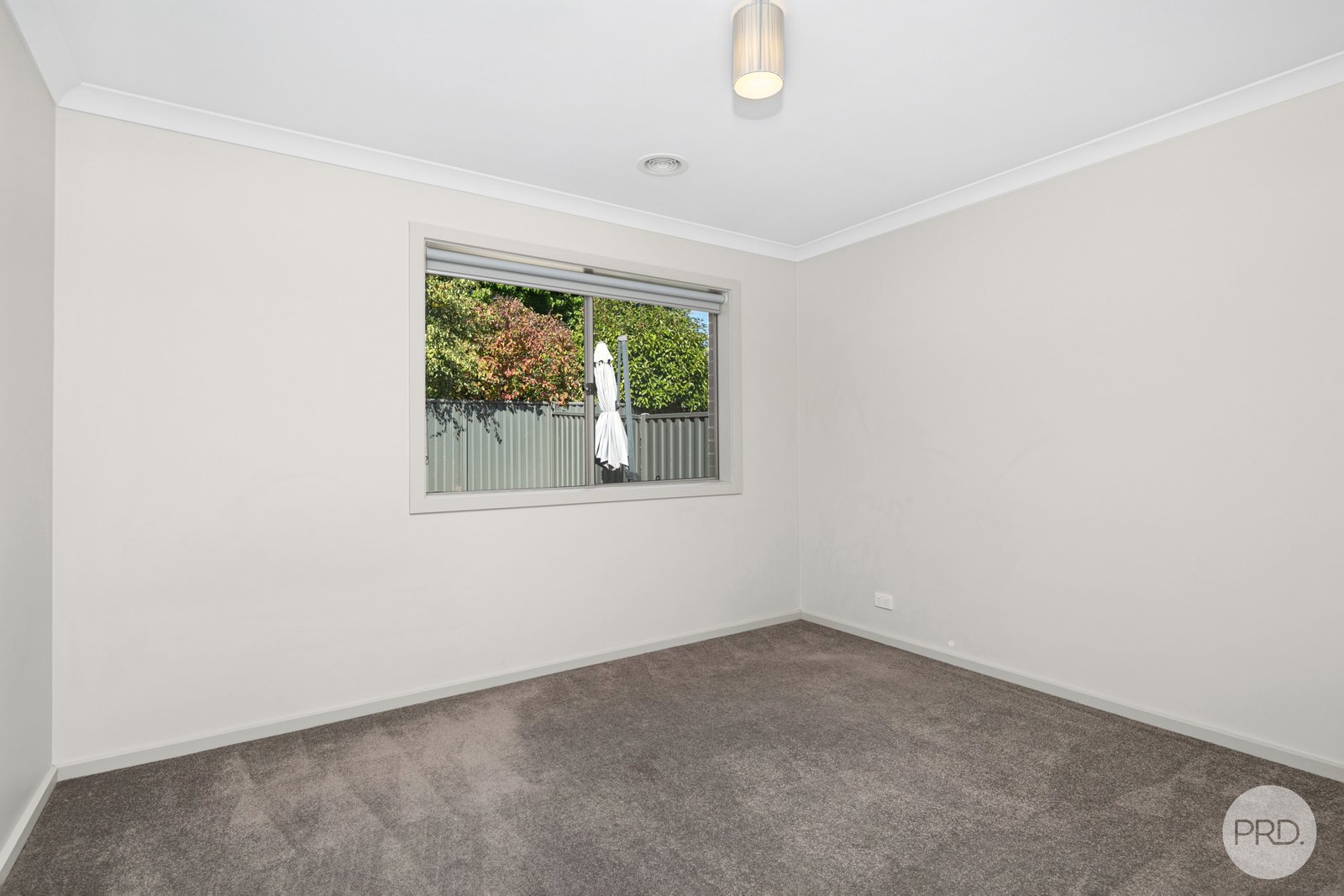 14 Bennett Street CANADIAN 10