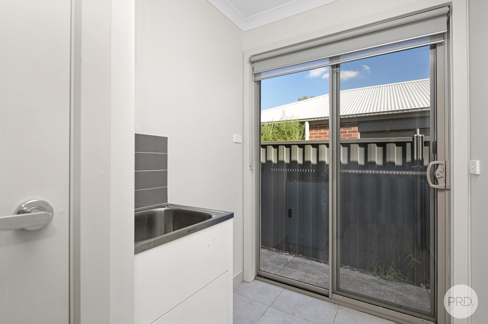 14 Bennett Street CANADIAN 12